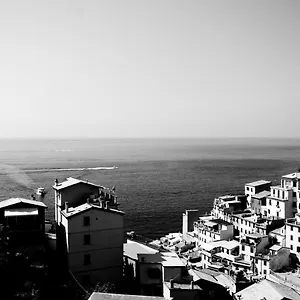 Cinque Terre Coast To Coast Riomaggiore